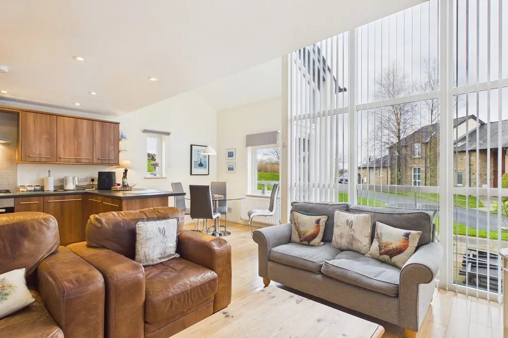 The Meadows, Kirkby Lonsdale, LA6, photo 2