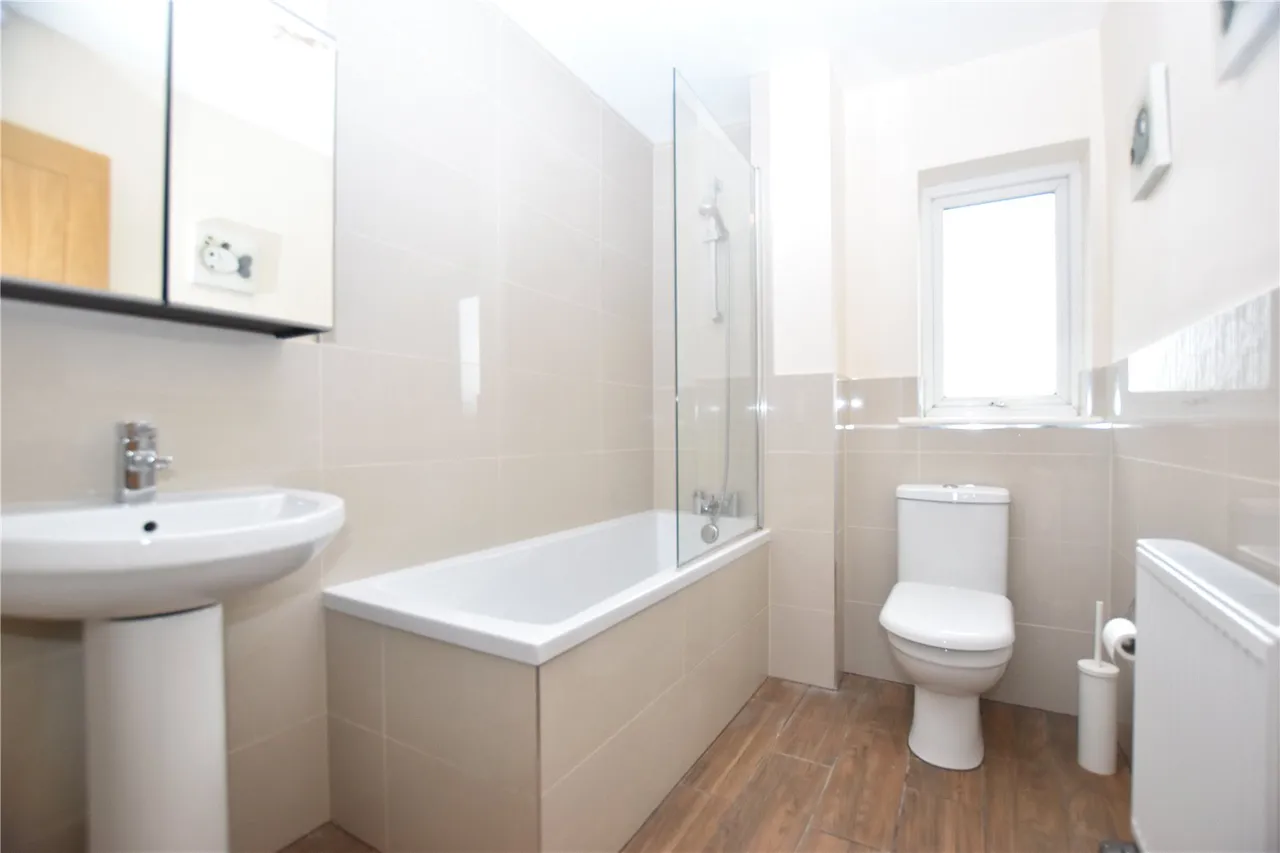 Station Road, London, SE25, photo 6