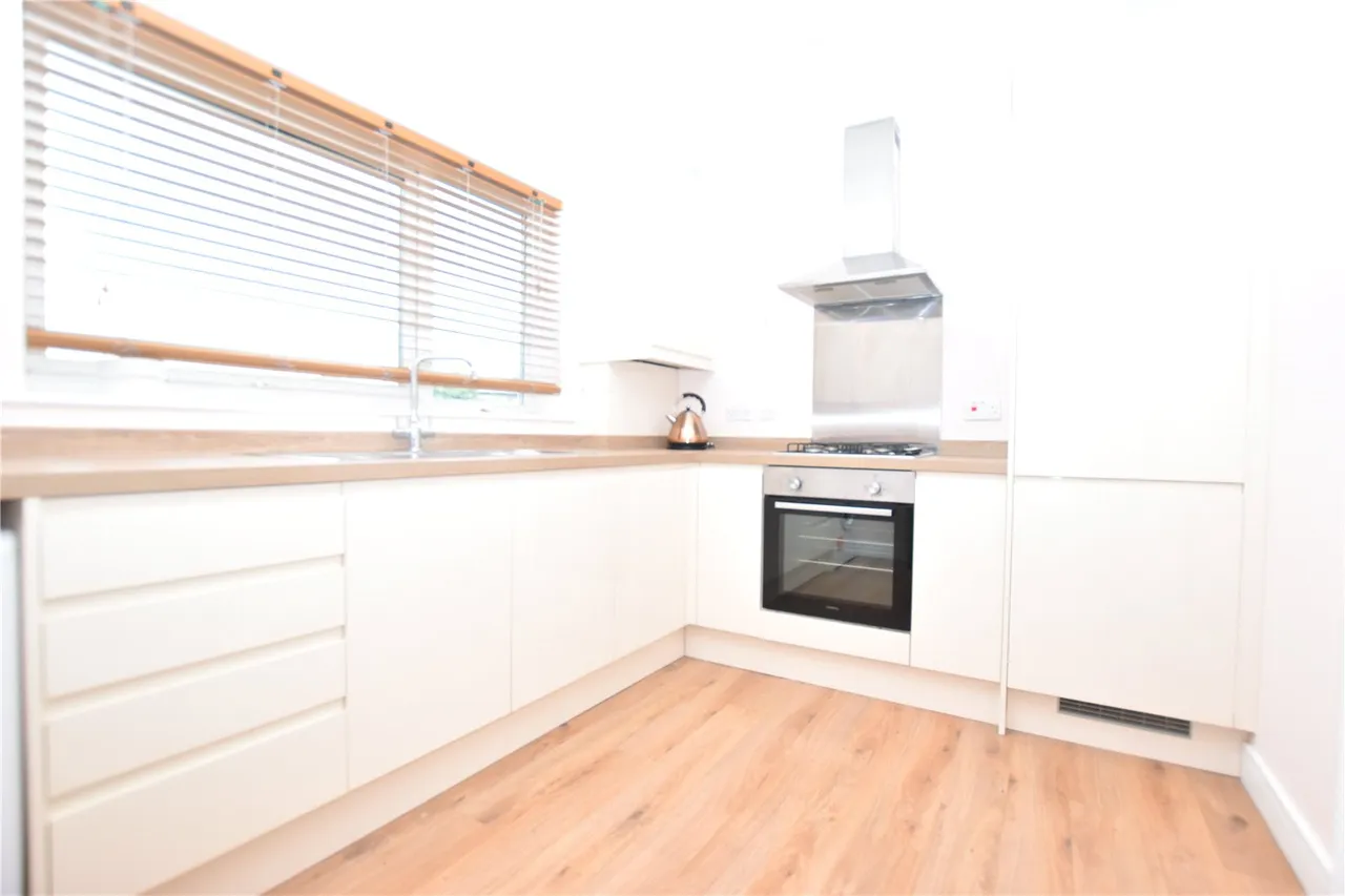 Station Road, London, SE25, photo 2
