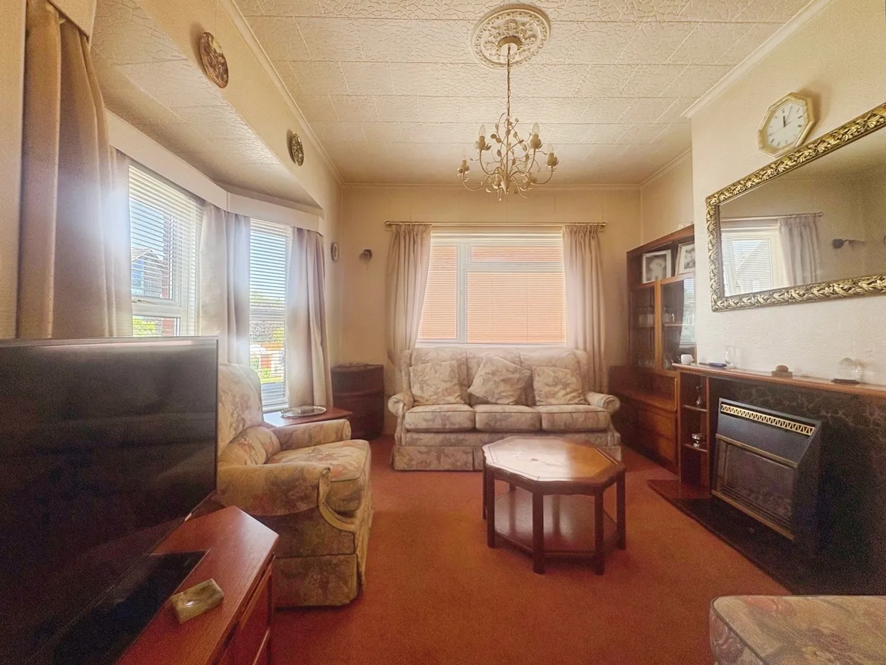 Orchard Road, Badshot Lea, Farnham, Surrey, GU9 9LH, photo 8