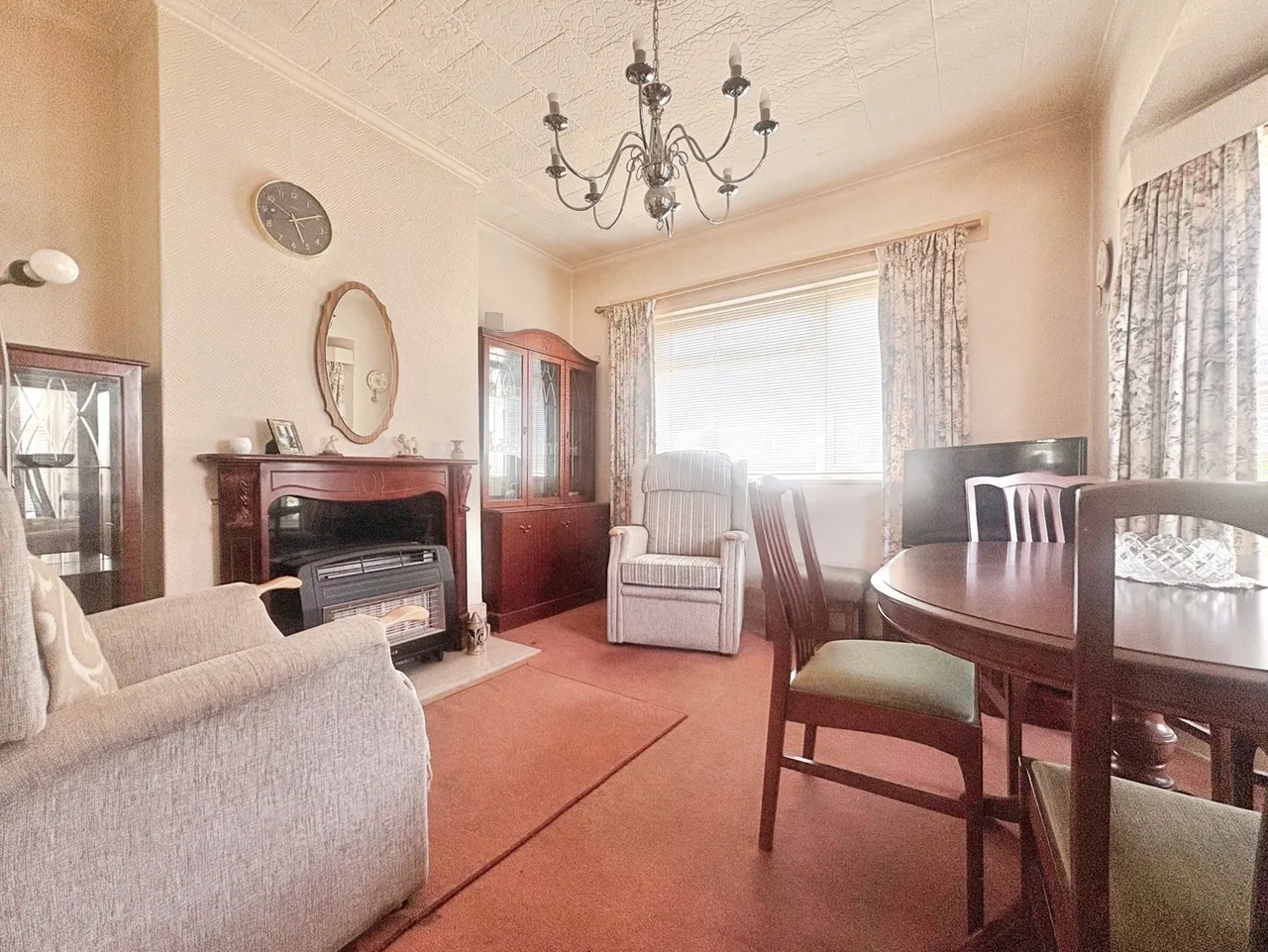 Orchard Road, Badshot Lea, Farnham, Surrey, GU9 9LH, photo 4