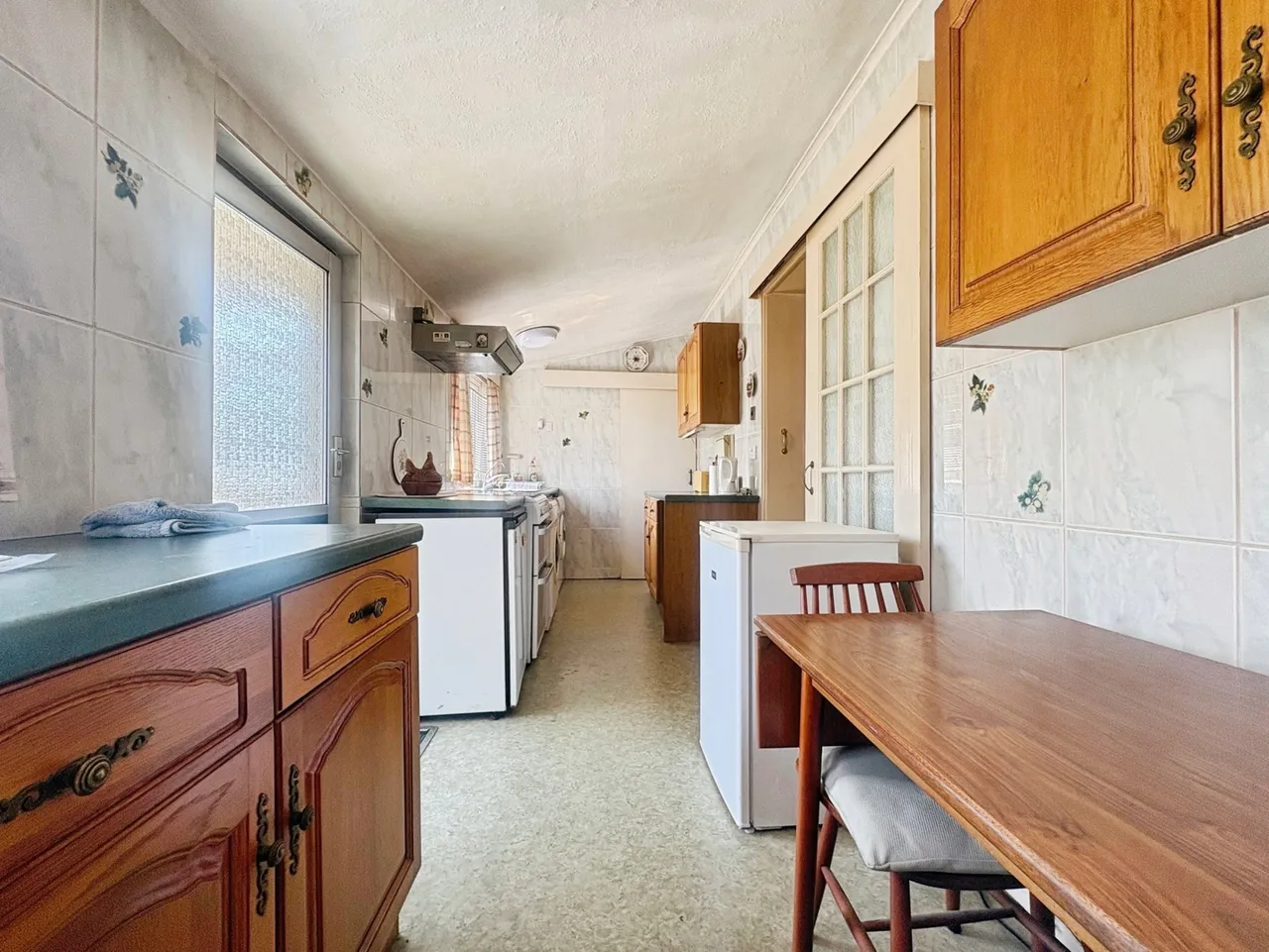 Orchard Road, Badshot Lea, Farnham, Surrey, GU9 9LH, photo 10