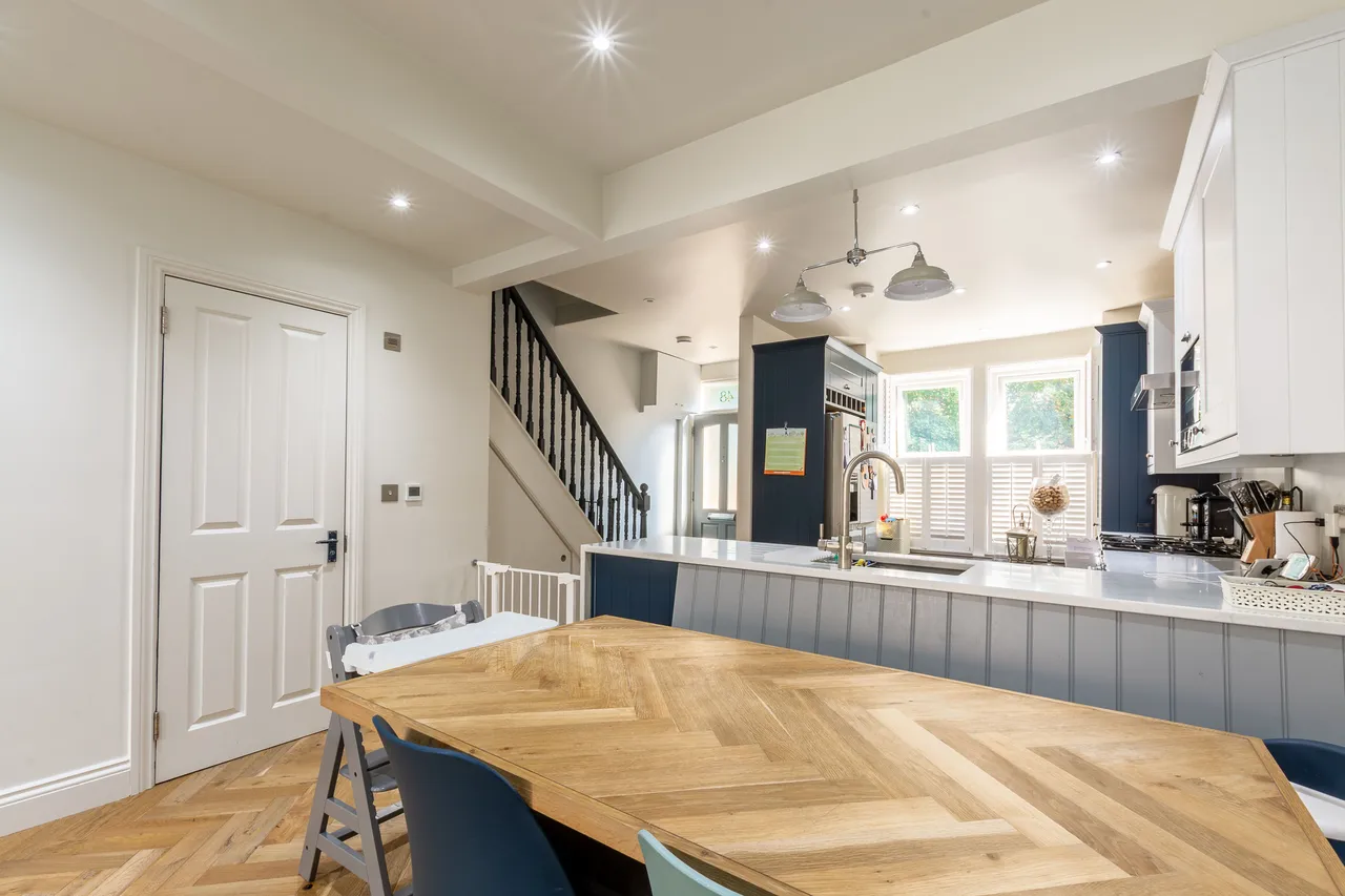 48 Wandle Bank, London, photo 9