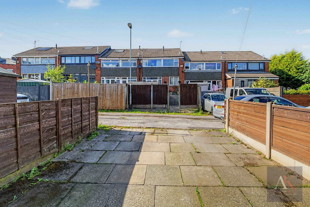 Featherstall Road, Littleborough OL15 8NY, photo 22
