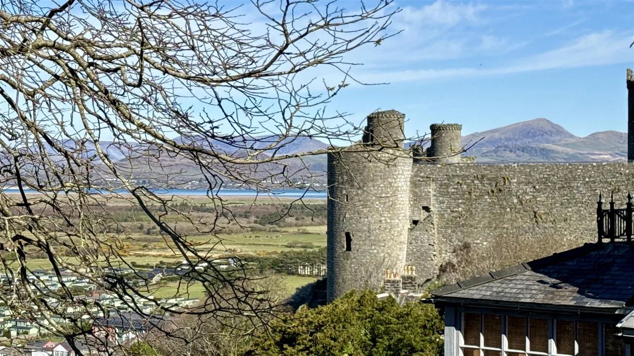 Above Spar Shop High Street, Harlech, LL46, photo 6