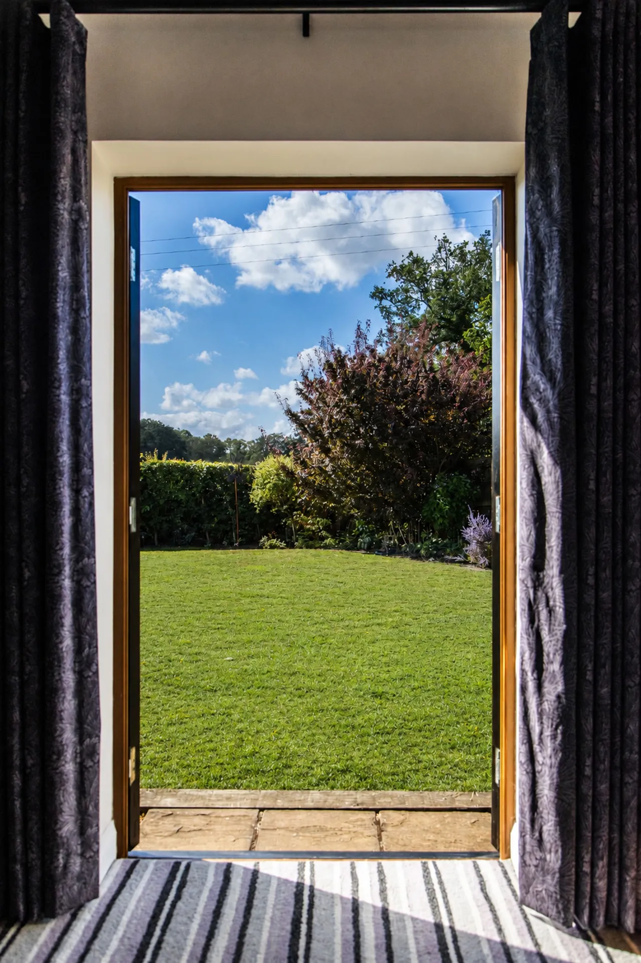 Lateral Living in the Norfolk Country, photo 11