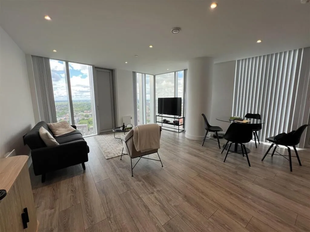 Silvercroft Street, Manchester, M15, photo 5