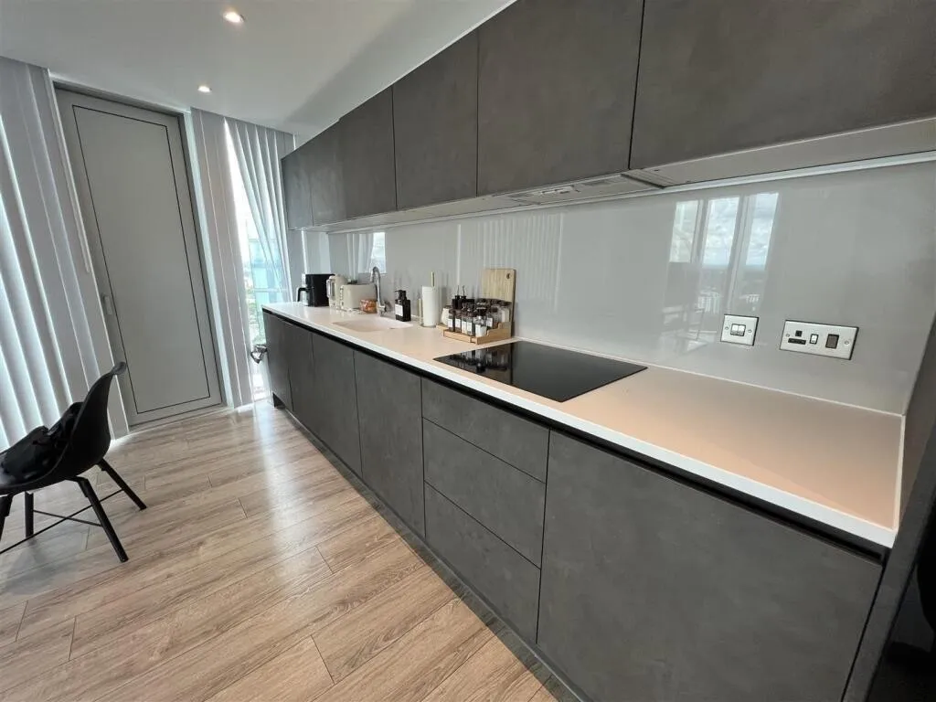 Silvercroft Street, Manchester, M15, photo 8