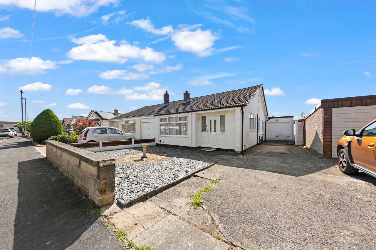 Cranham Avenue, Lowton, Warrington, Warrington, WA3 2PQ, photo 5