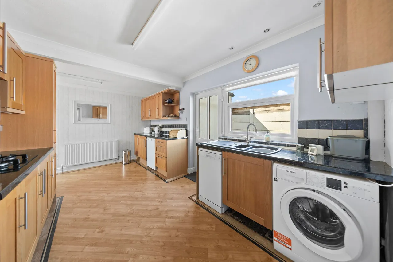Cranham Avenue, Lowton, Warrington, Warrington, WA3 2PQ, photo 3