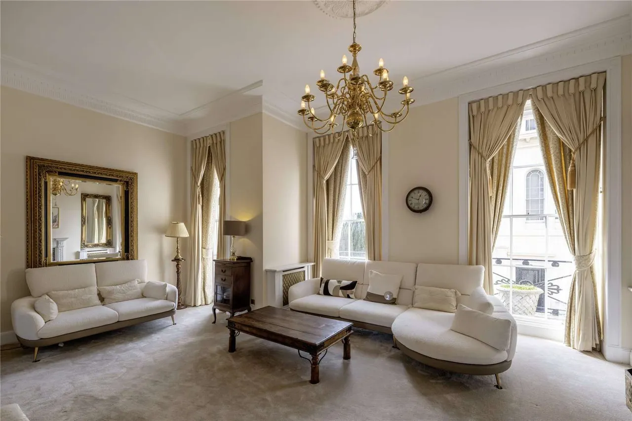 Chester Terrace, Regent's Park, London, NW1 4ND, photo 3