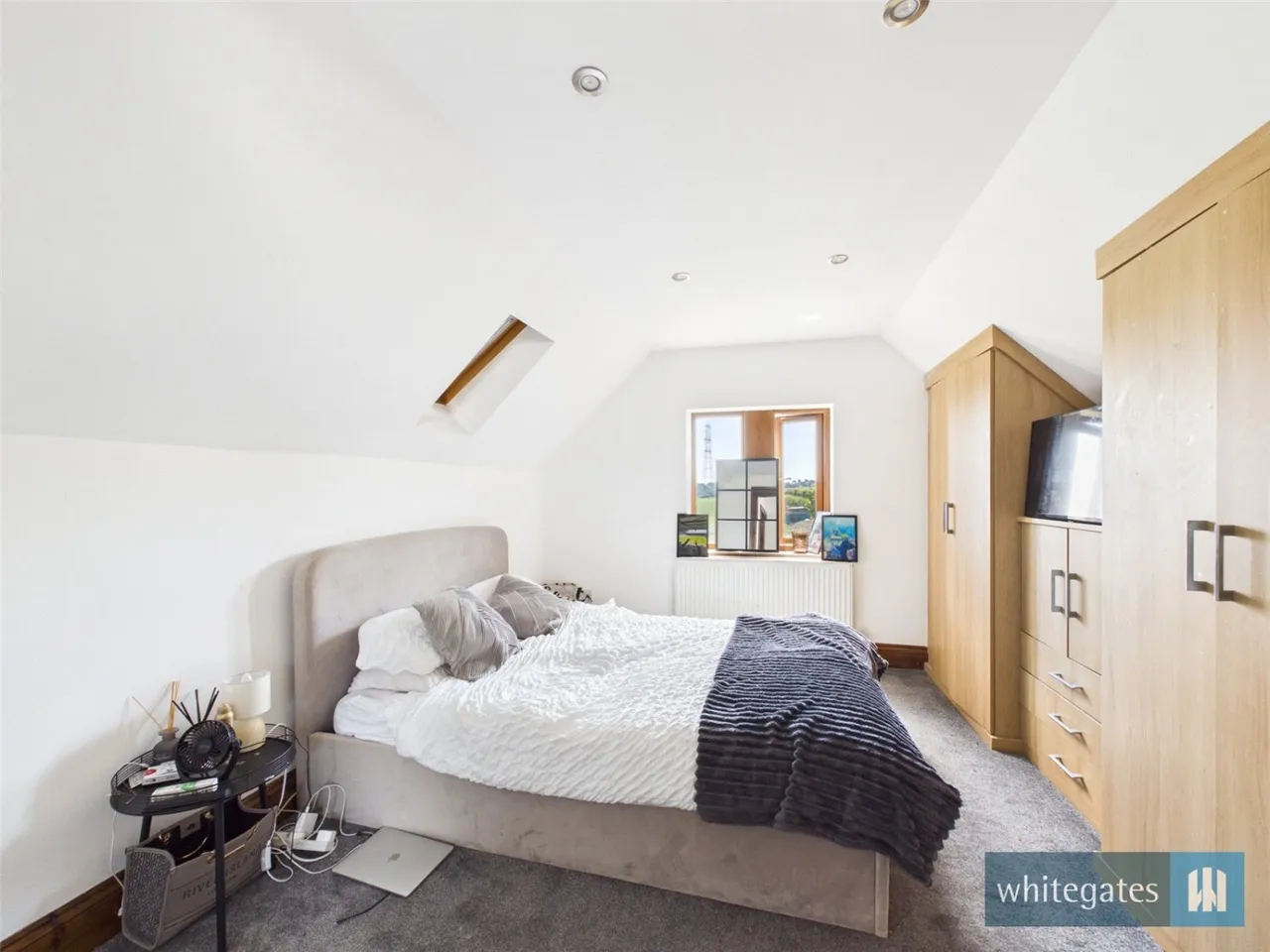Robins Court, Oakenshaw, BD12, photo 27
