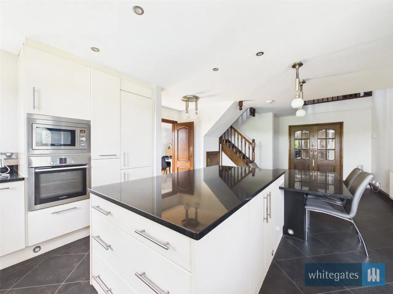 Robins Court, Oakenshaw, BD12, photo 3