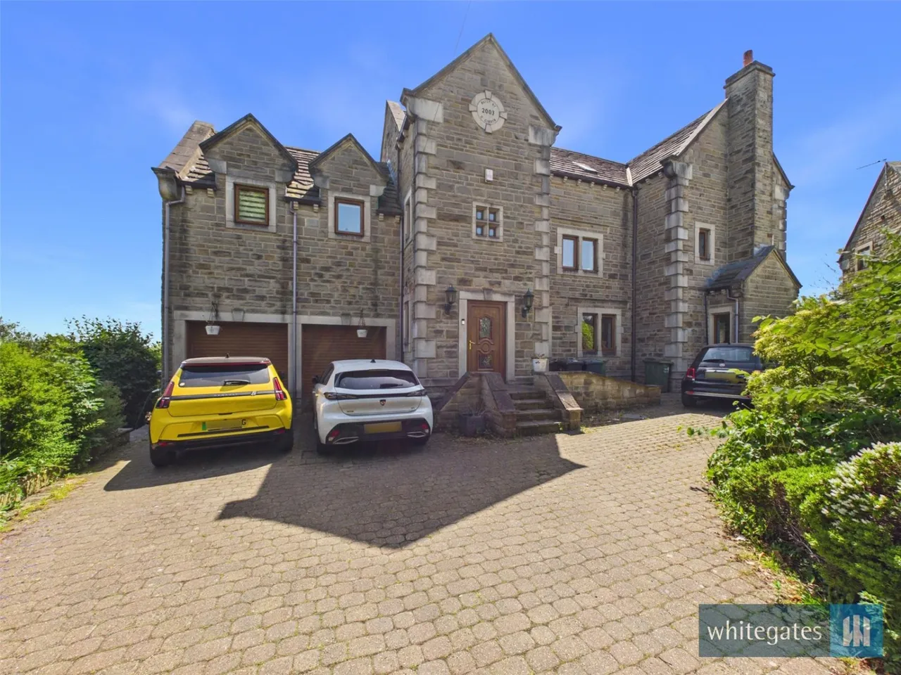 7 bed house for sale, Robins Court, Oakenshaw, BD12