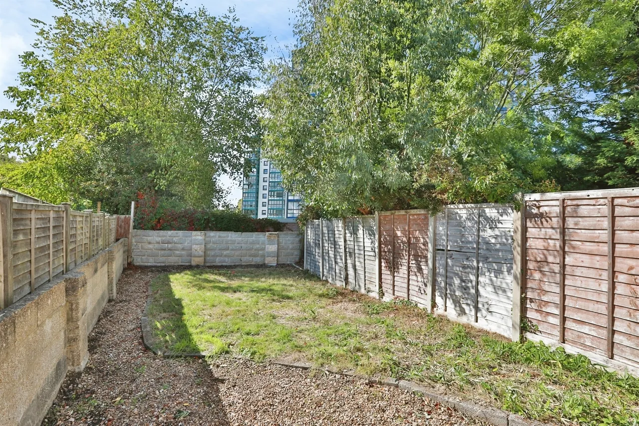 Sterte Road, Poole, BH15, photo 11