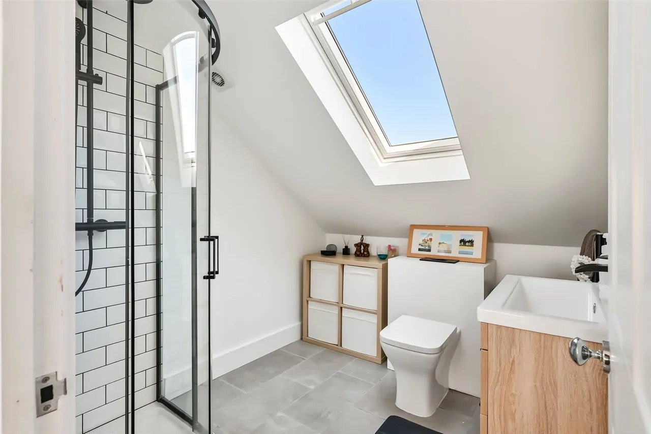 Knowle Road, Twickenham, TW2 6QH, photo 15