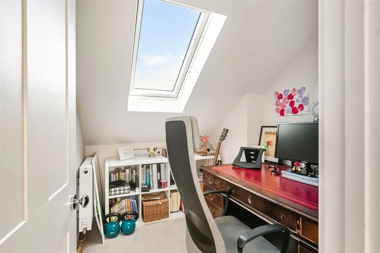 Knowle Road, Twickenham, TW2 6QH, photo 16