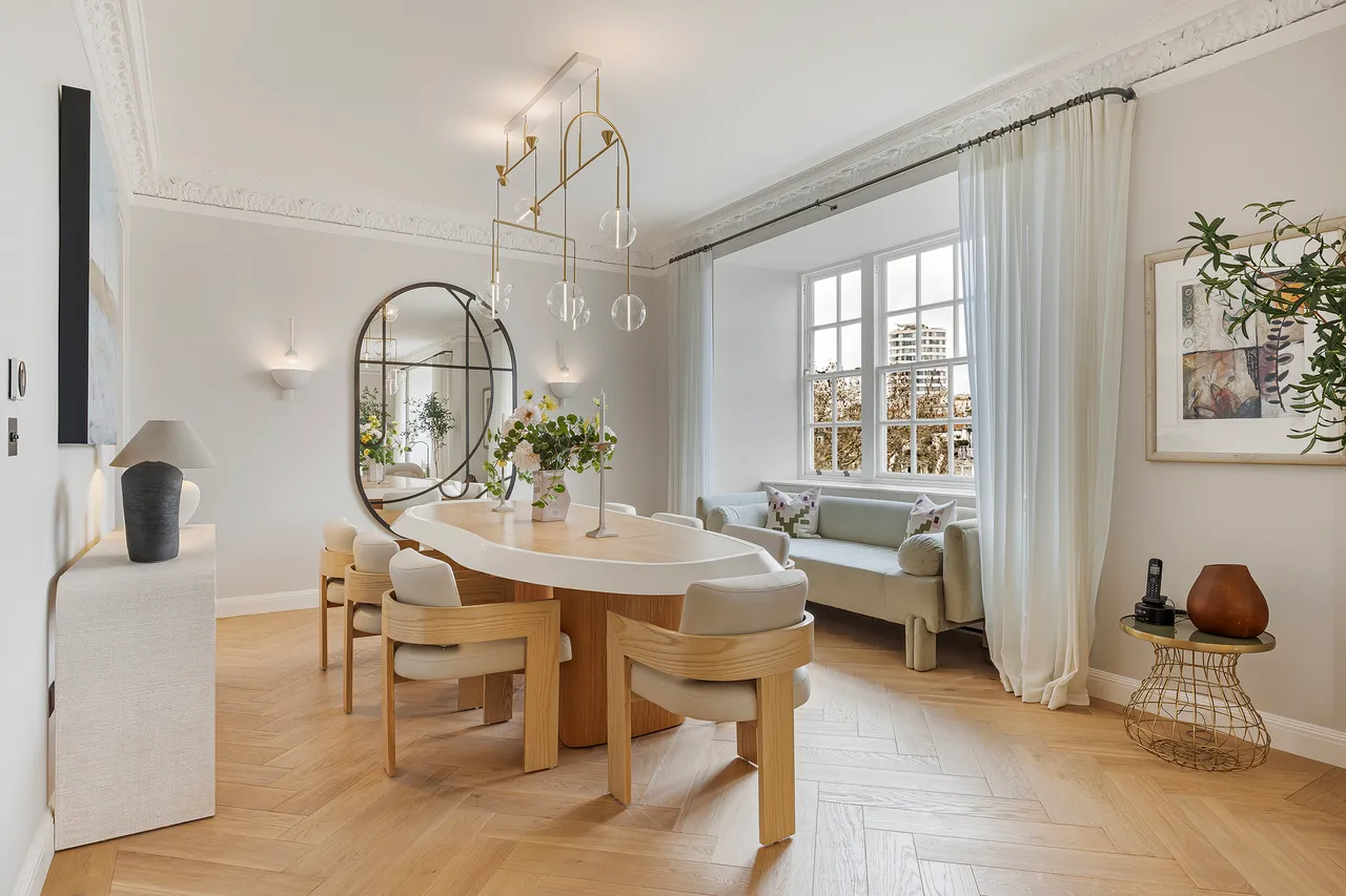Upper Fielde, Mayfair, London, photo 5