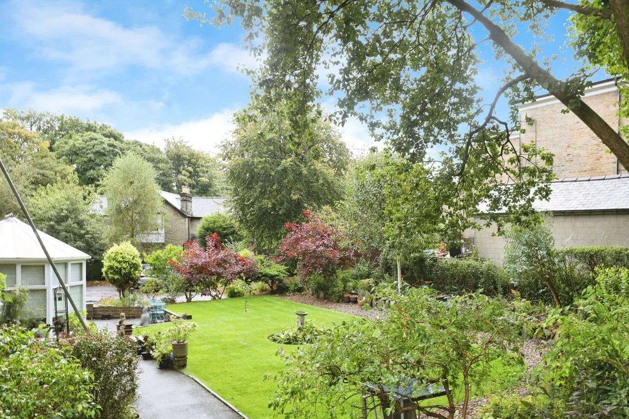 Park Road, Buxton, Derbyshire, SK17, photo 3
