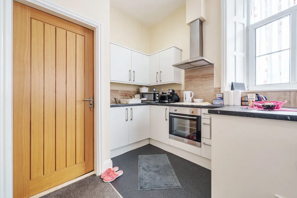 Victoria Street, Windermere, LA23, photo 2