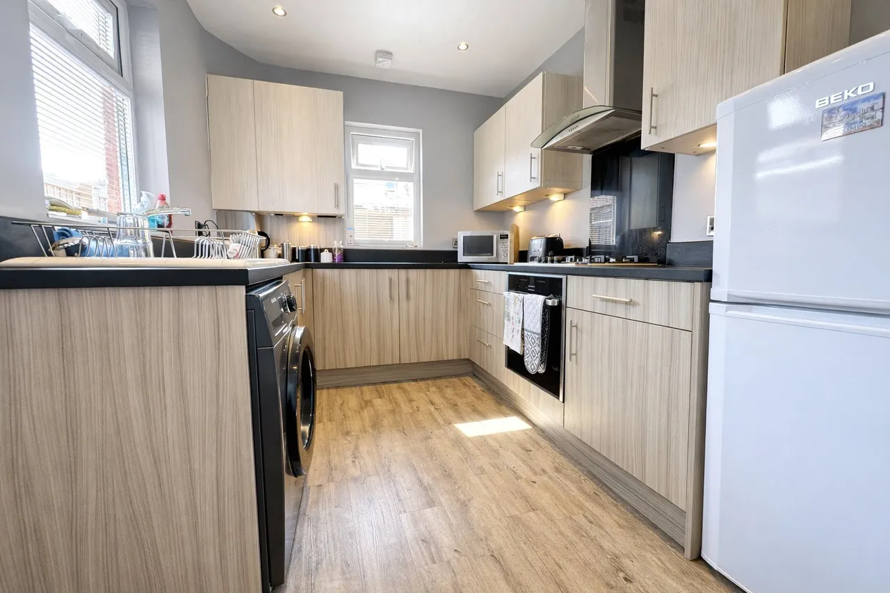 Coombes Street, STOCKPORT, Cheshire, SK2, photo 4