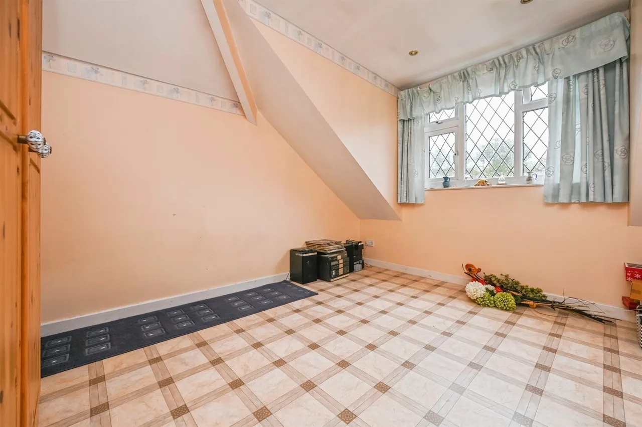 Killester Road, Liverpool, L25, photo 11