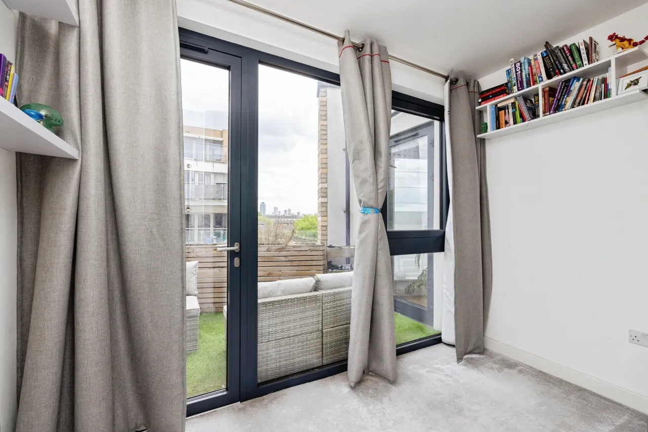 Arklow Road, London, SE8, photo 10