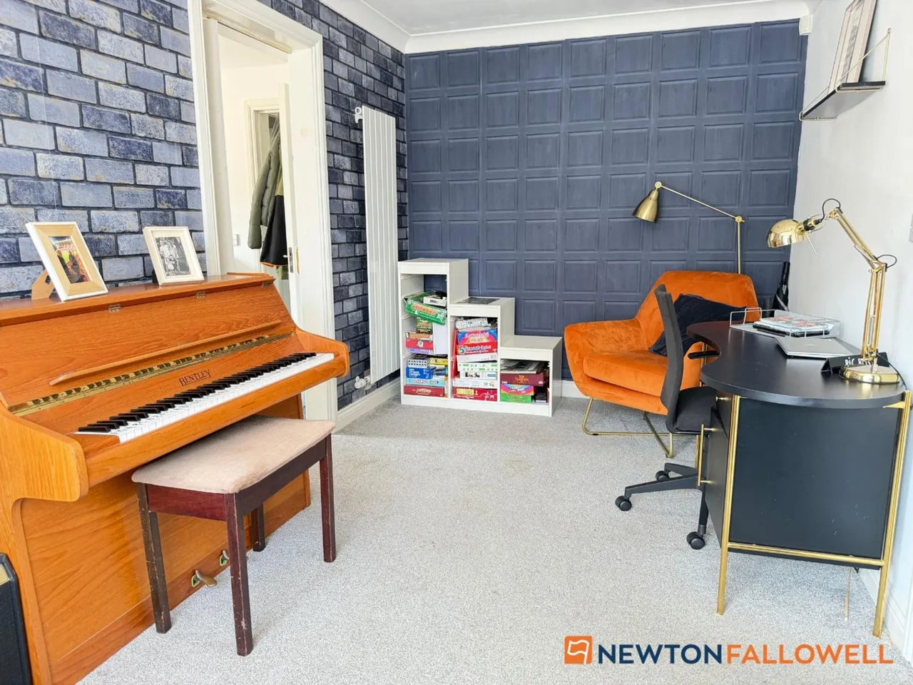 Bryans Close, Coddington, NG24, photo 7