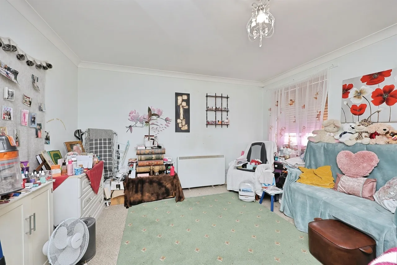 Priors Drive, Norwich, photo 5