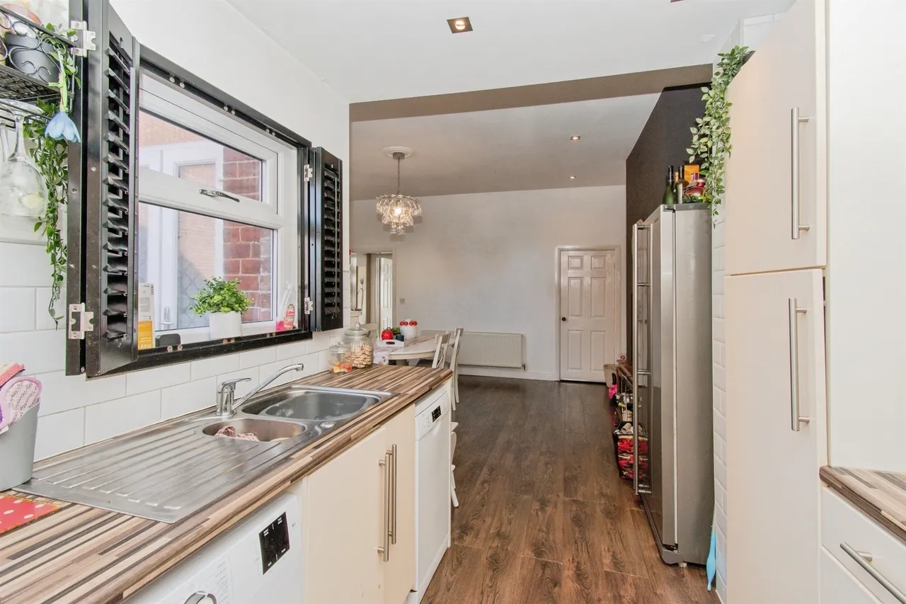Queen Street, Normanton, WF6, photo 3