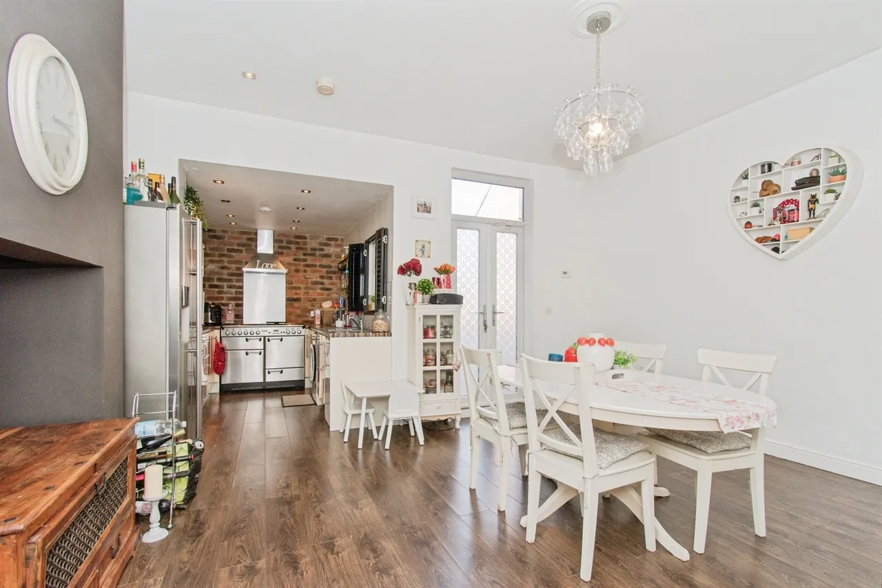 Queen Street, Normanton, WF6, photo 5