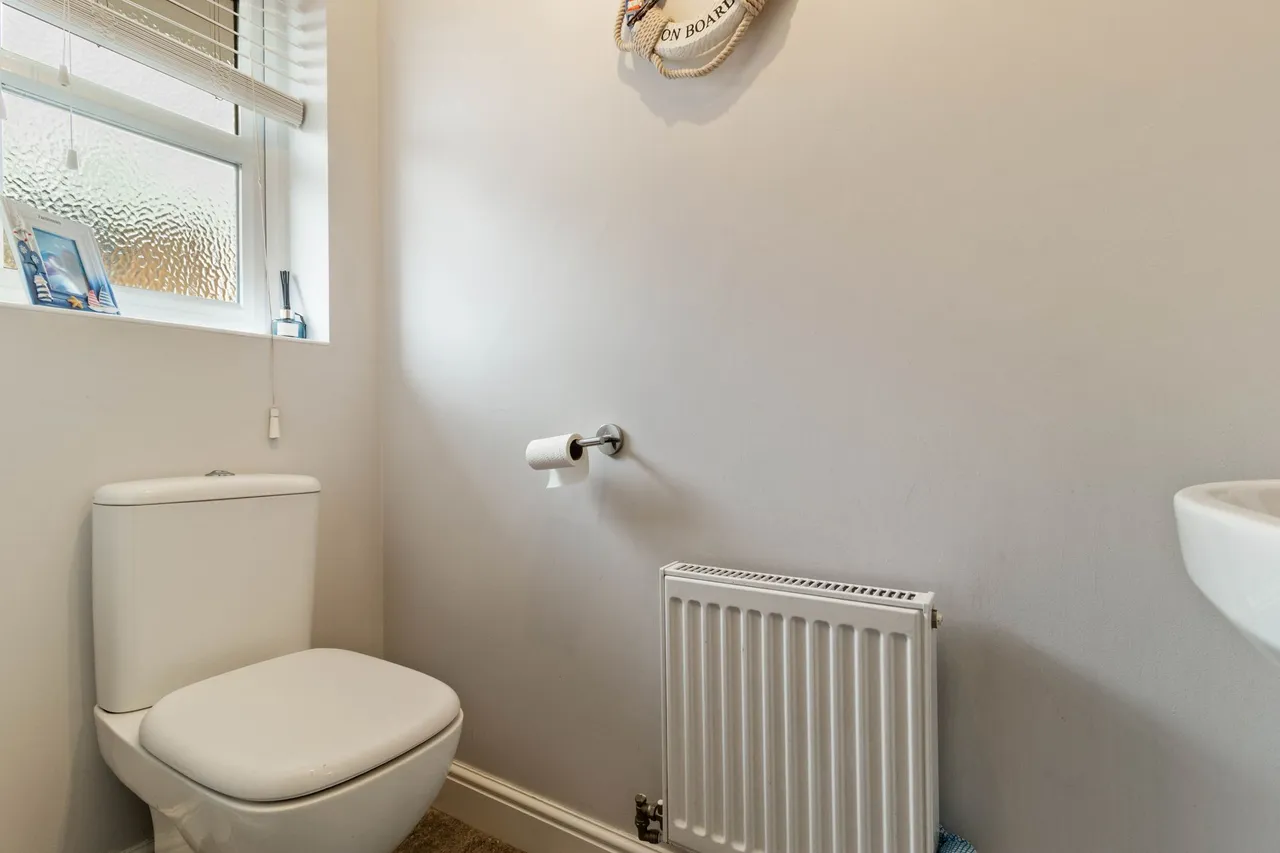 Powder Mill Road, Warrington, Warrington, WA4 1GD, photo 8