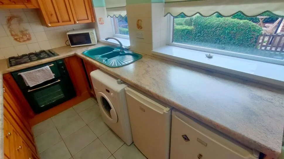 New Road, Brynteg, Wrexham, LL11, photo 5
