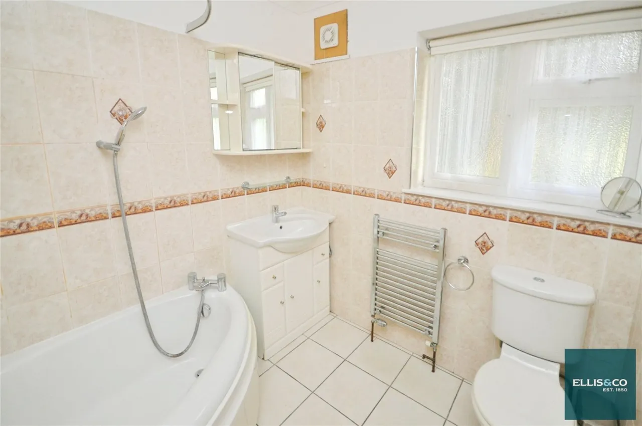 Park Avenue, Finchley, N3, photo 5