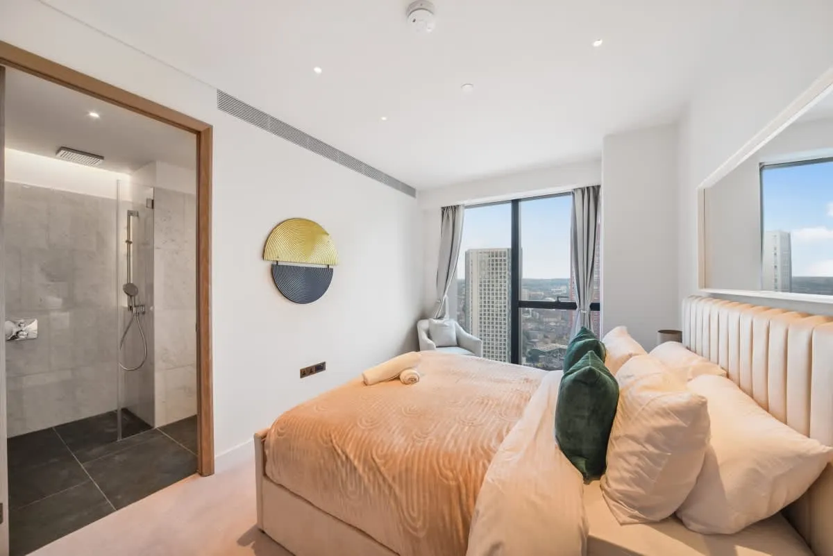 Nine Elms Lane, London, SW8, photo 5
