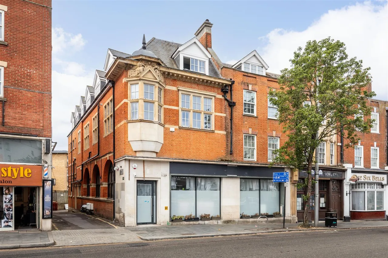 High Street, London, W3, photo 10