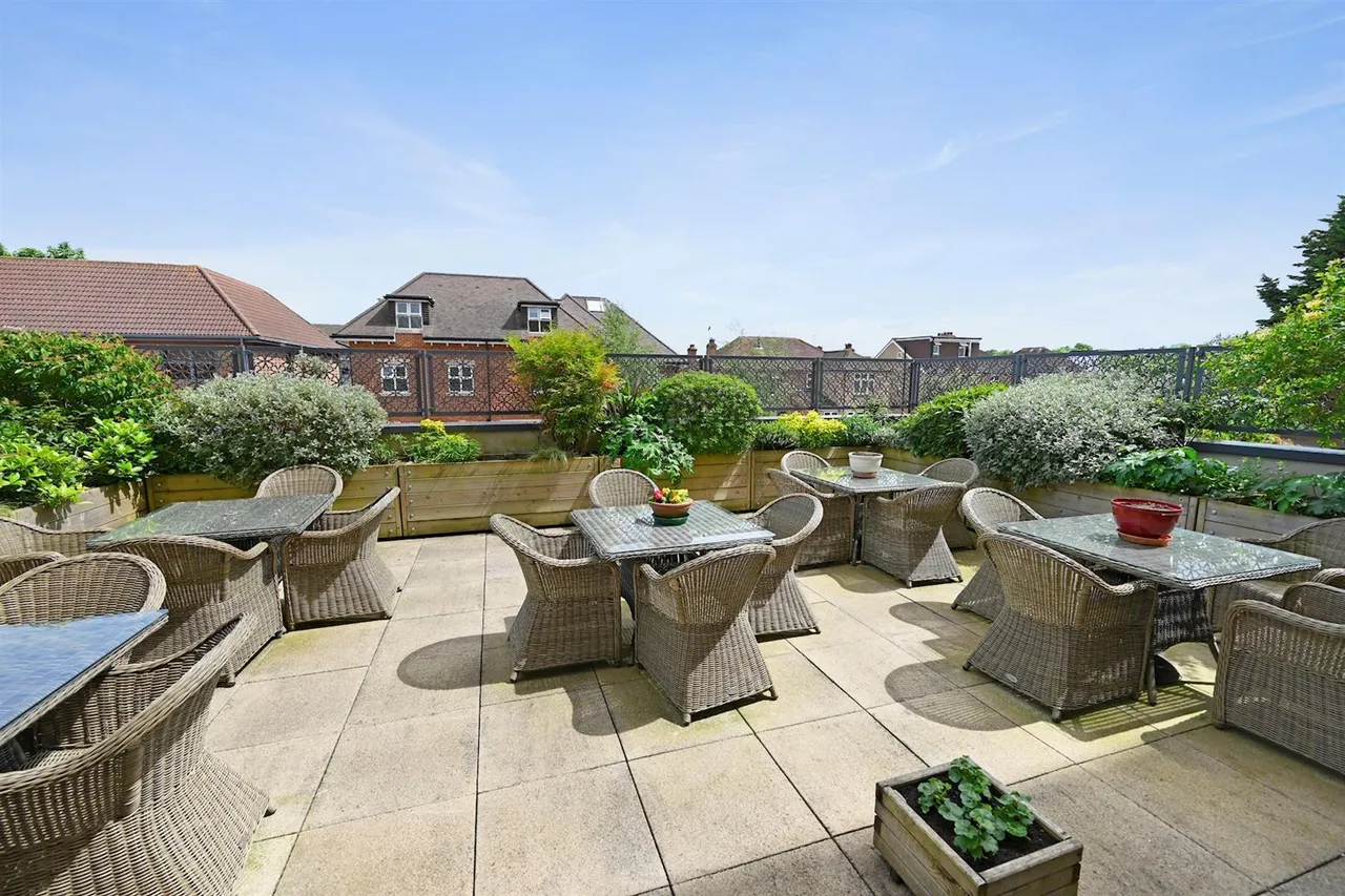 Bridge Avenue, Maidenhead, SL6, photo 10