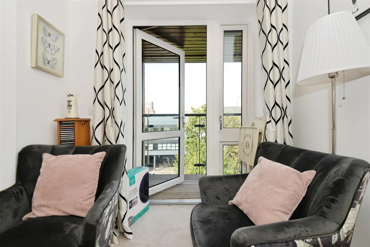 Bridge Avenue, Maidenhead, SL6, photo 4