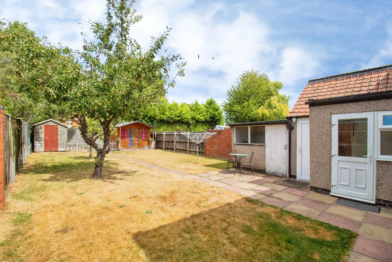 Fir Tree Avenue, Coventry, West Midlands, CV4, photo 17