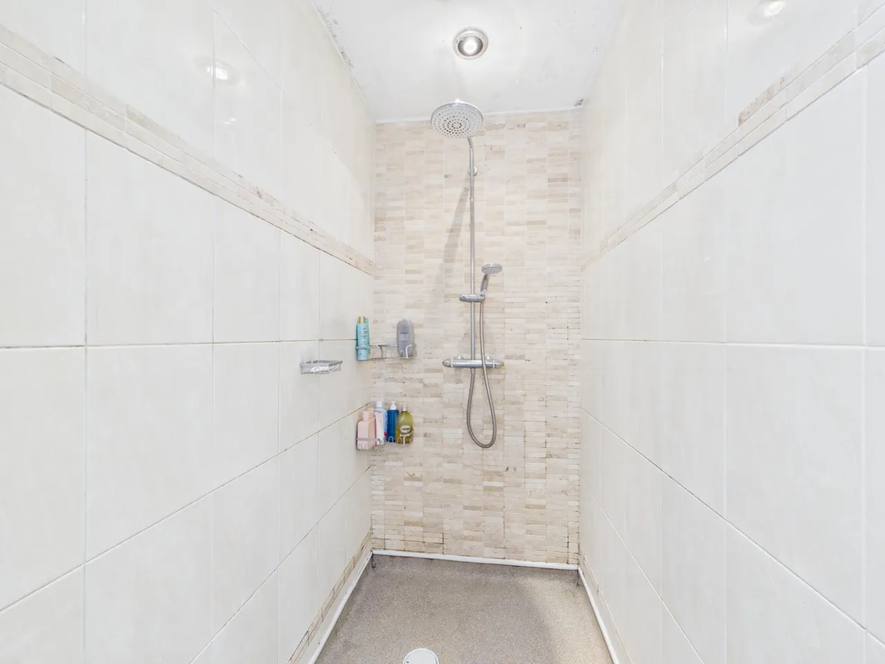 Tiverton Close, Oadby, LE2, photo 32