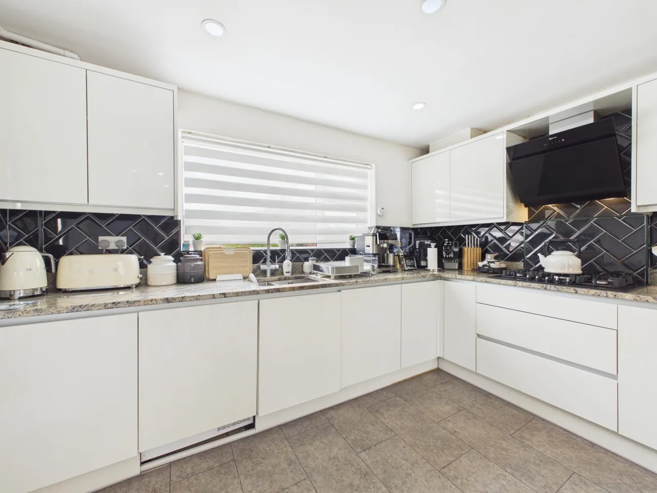Tiverton Close, Oadby, LE2, photo 7