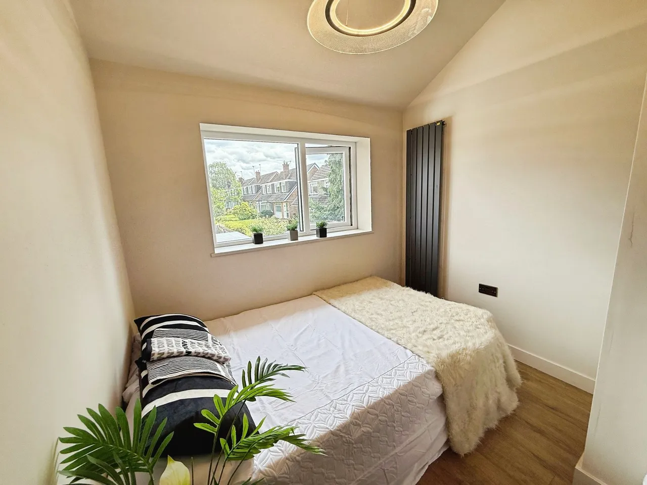 Birkdale Close, Stockport, photo 15