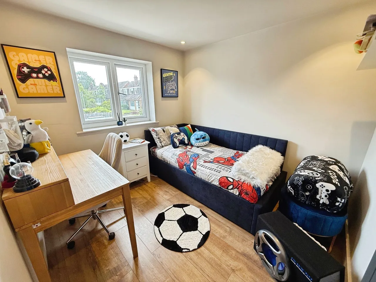 Birkdale Close, Stockport, photo 13