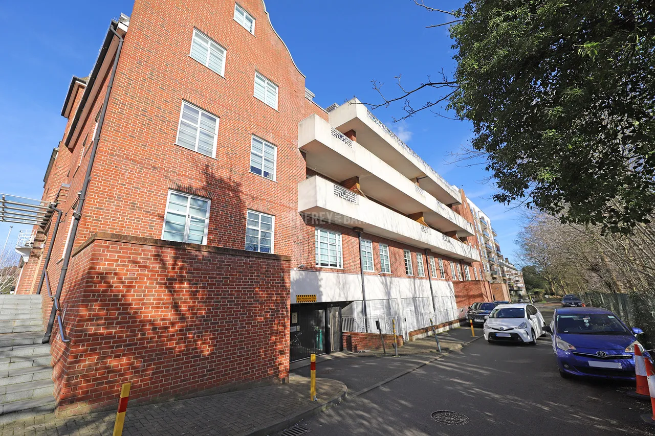 Kingsley Way, Hampstead Garden Suburb, N2, photo 18