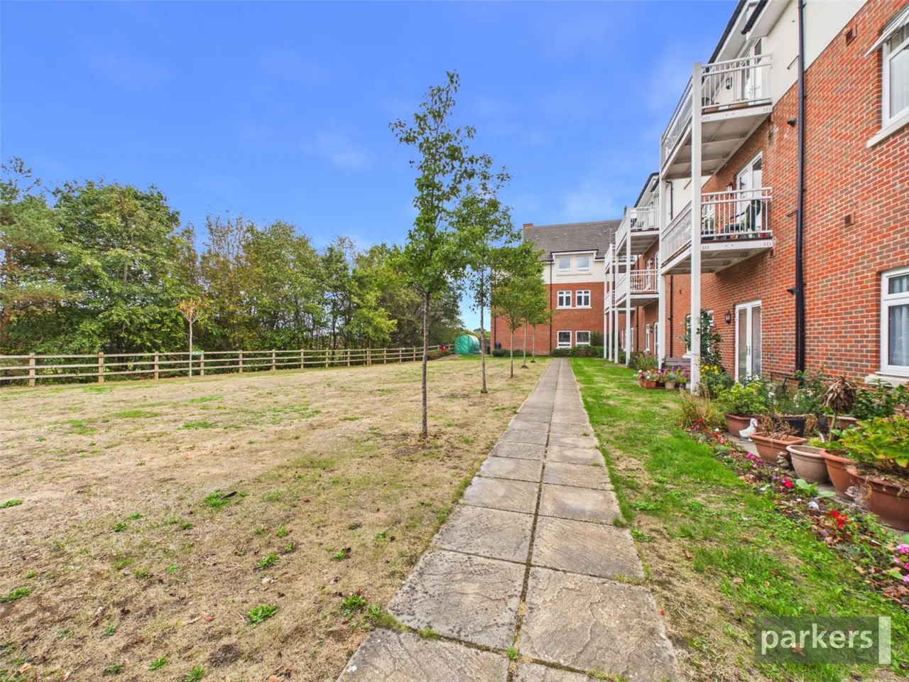 Englefield Place, Earley, RG6, photo 19