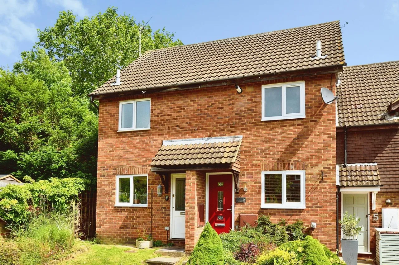 1 bed house for sale, Wilstone Drive, Jersey Farm, AL4