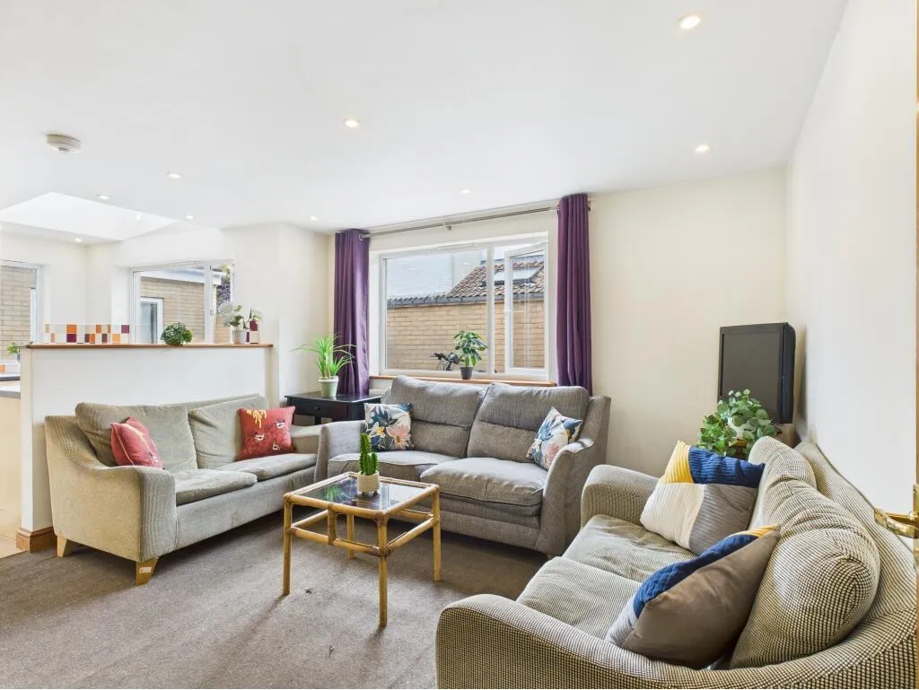 6 bed house to rent — Cambridge Street, NORWICH