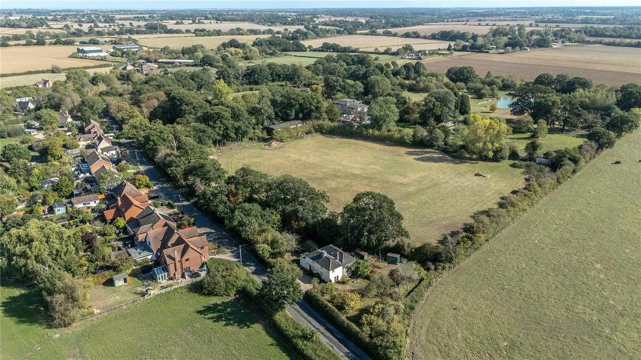 Rectory Road, Little Bentley, CO7, photo 29