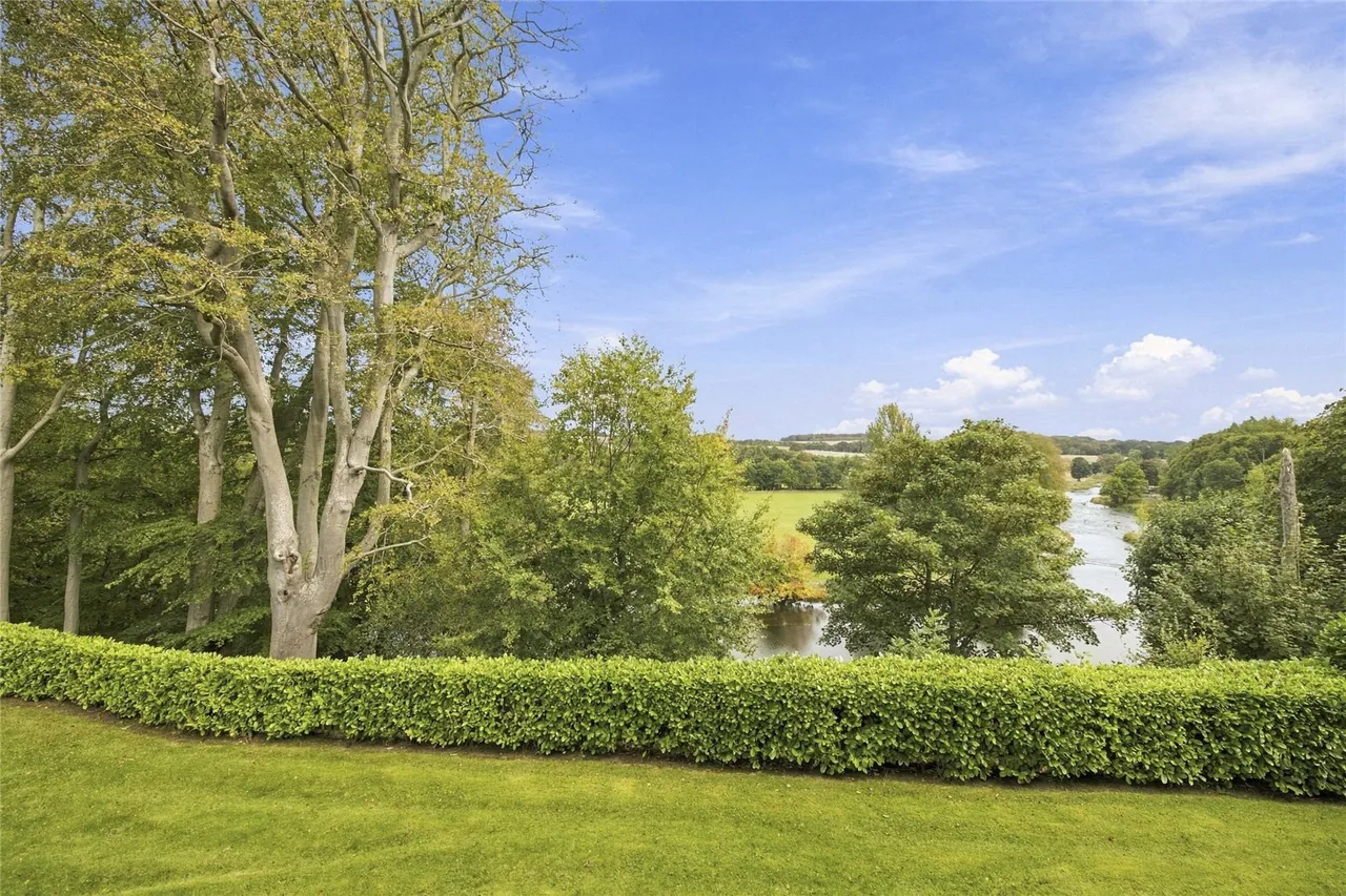 The Walled Gardens, Stoneywood, AB21, photo 17