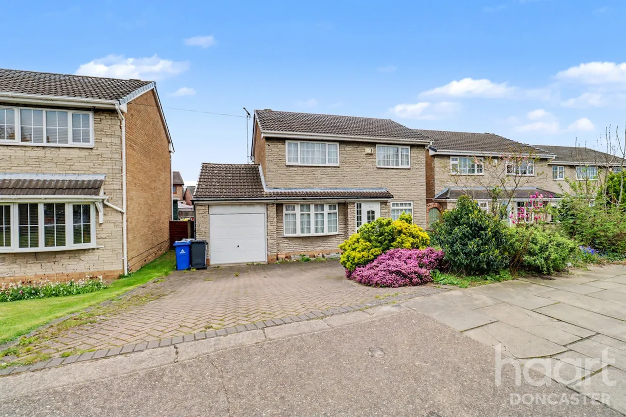 Springwell Lane, Balby, DN4, photo 26